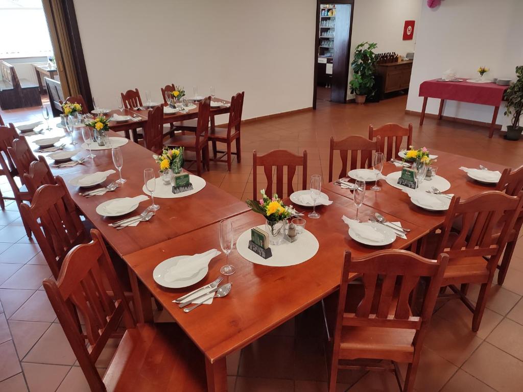 Zdjęcie z galerii obiektu NEZNAŠOVY*** Restaurant-Penzion w mieście Vrhaveč