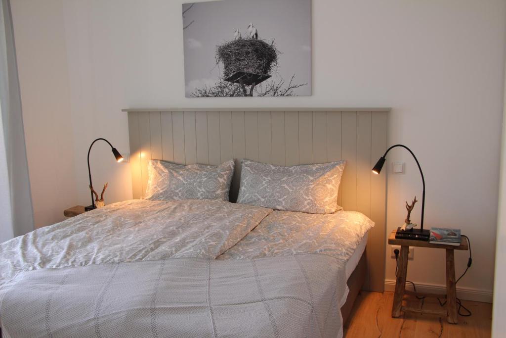 Postel nebo postele na pokoji v ubytování Fine Home