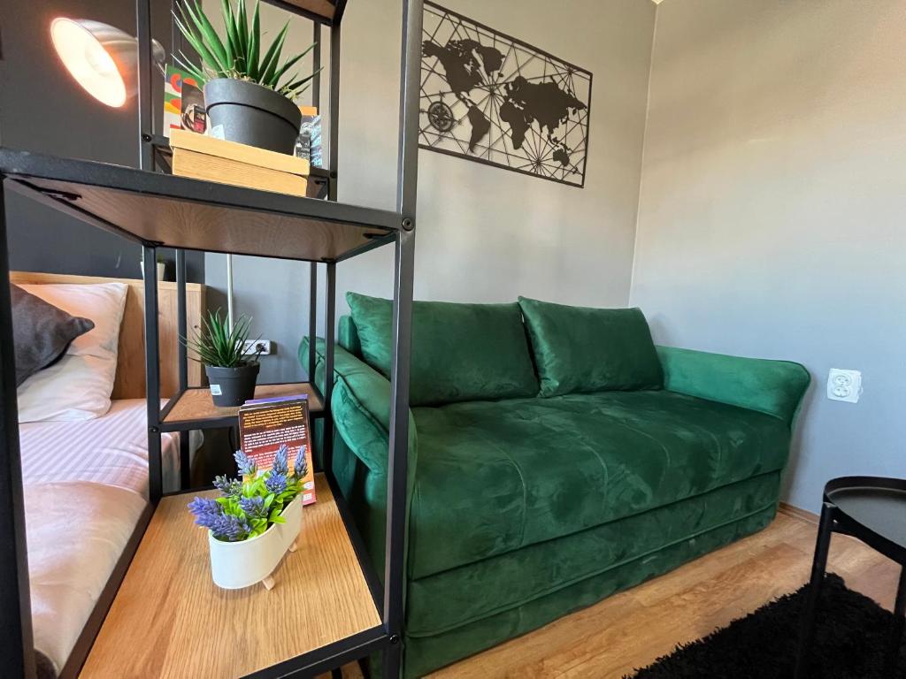 Mickitos City Center Apartment - One-Bedroom Apartment