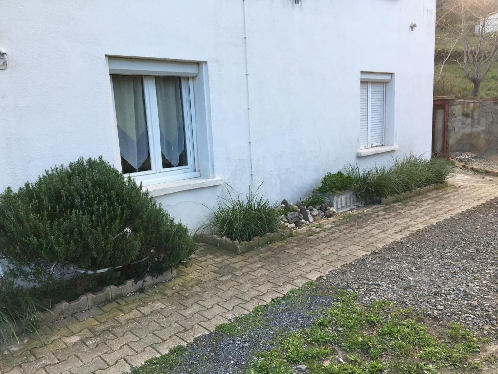Zahrada ubytování Appartement T1Bis dans un mas