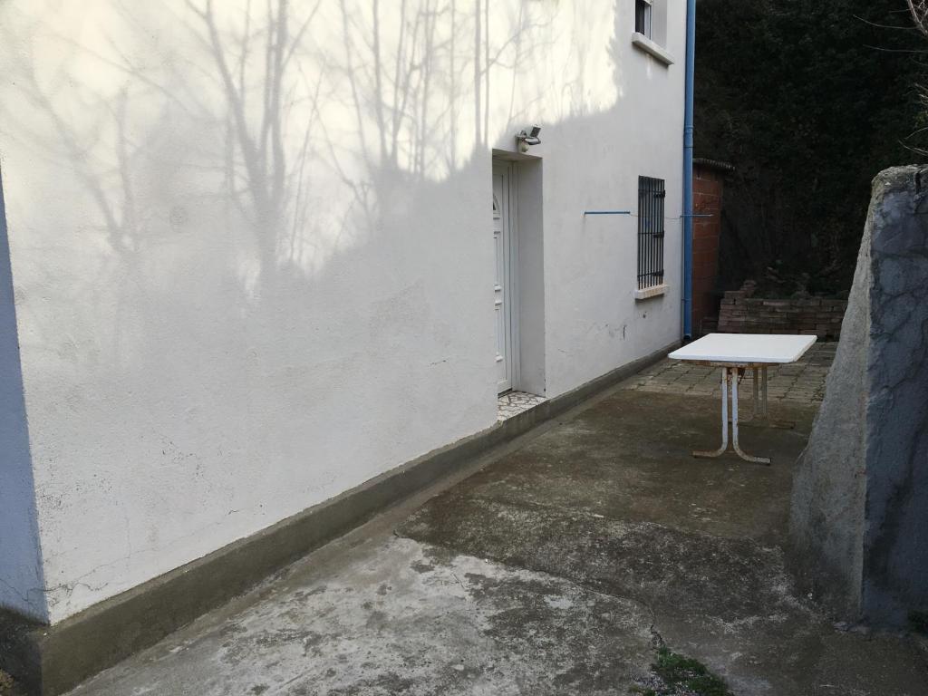 Fotografie z fotogalerie ubytování Appartement T1Bis dans un mas v destinaci Port-Vendres