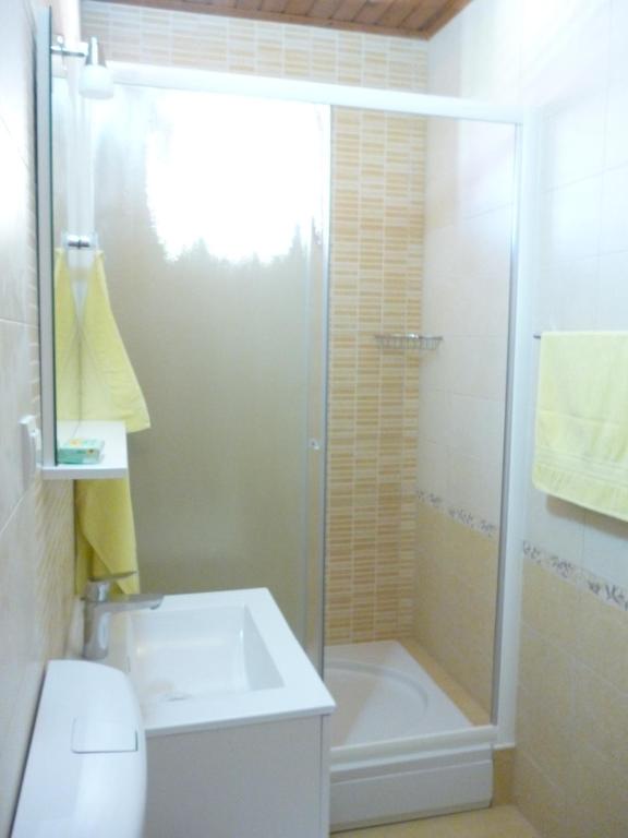 Łazienka w obiekcie Apartments Spada