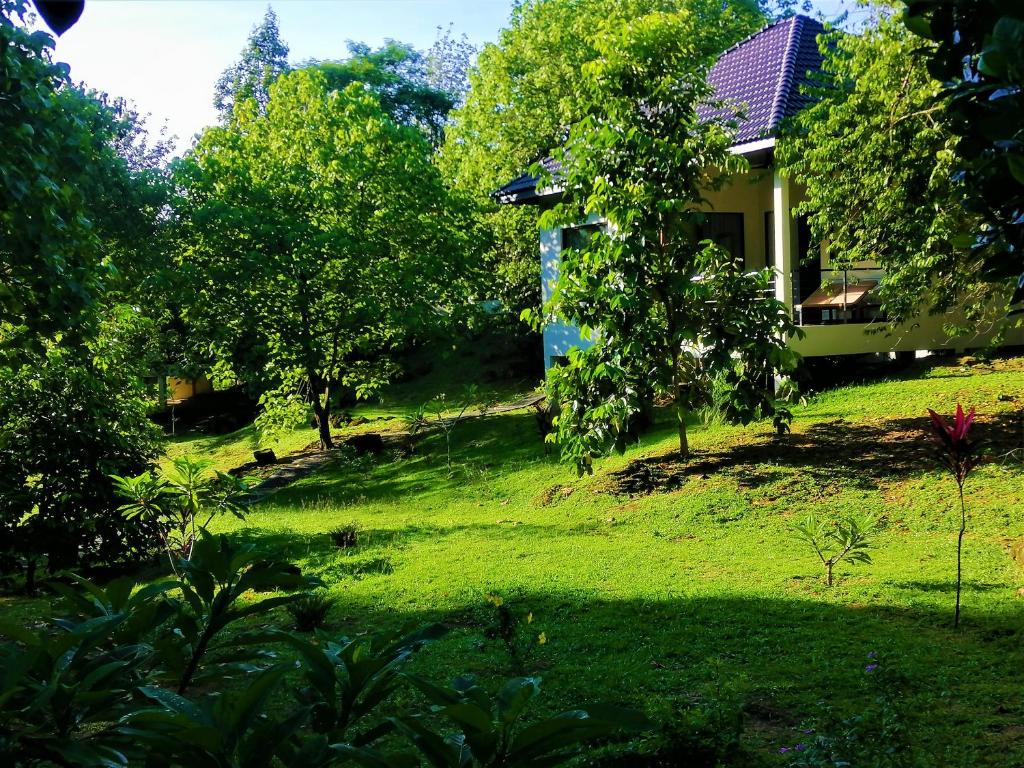 Zahrada ubytování Ranis Lodge
