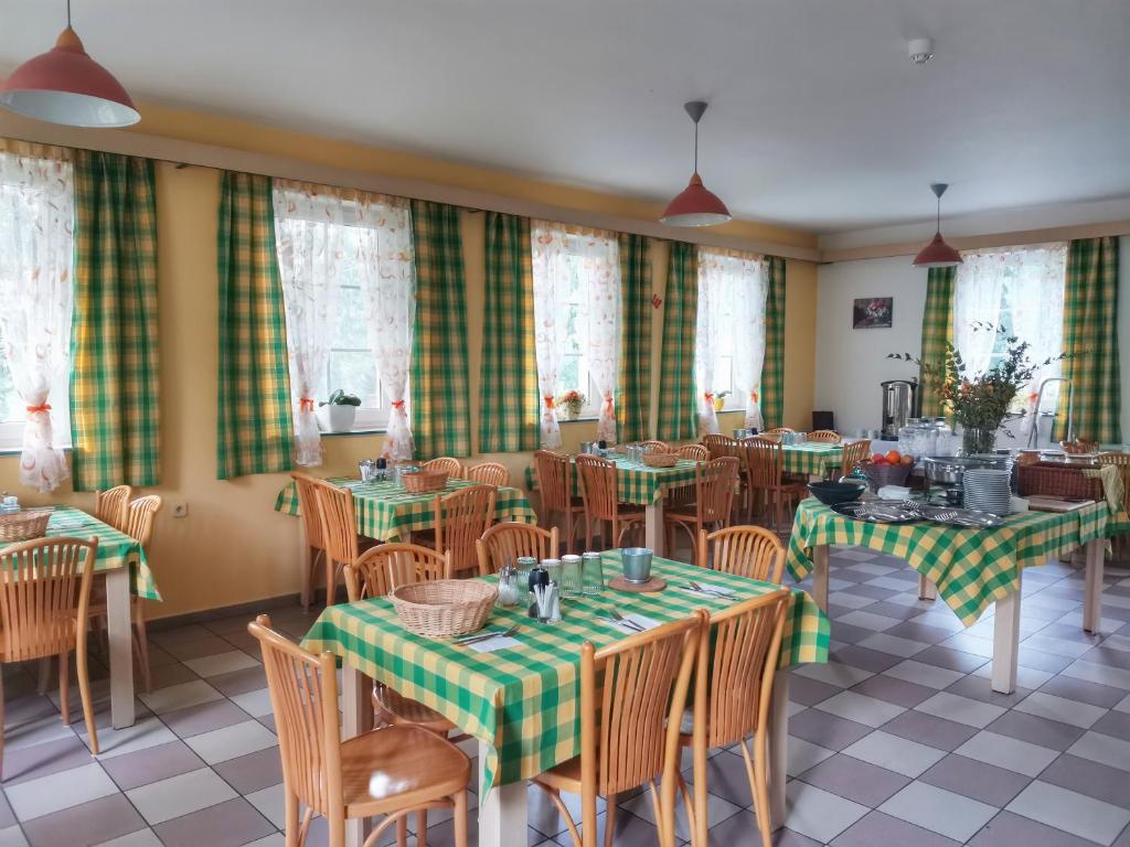 Restaurace v ubytování Penzion Pastviny