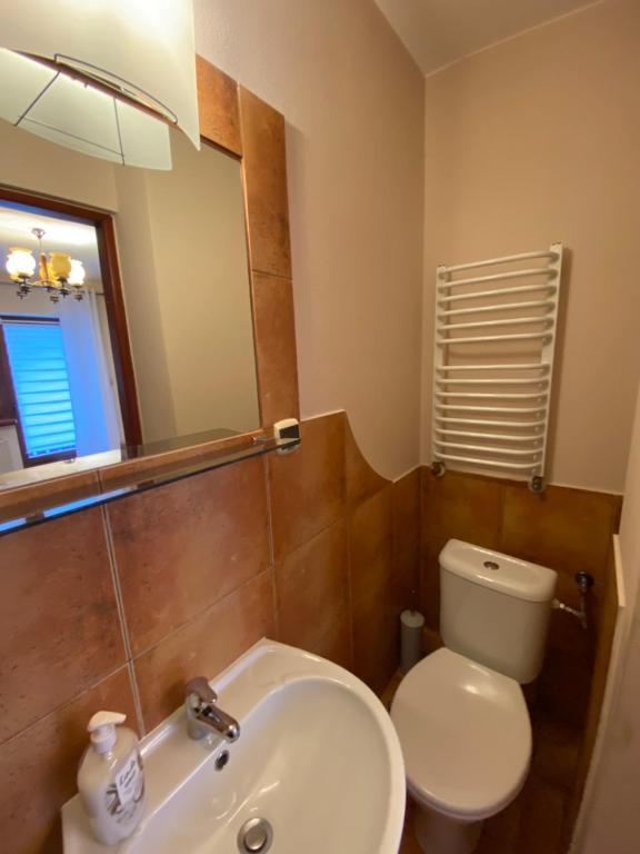 Dom Z Witrażami - 9