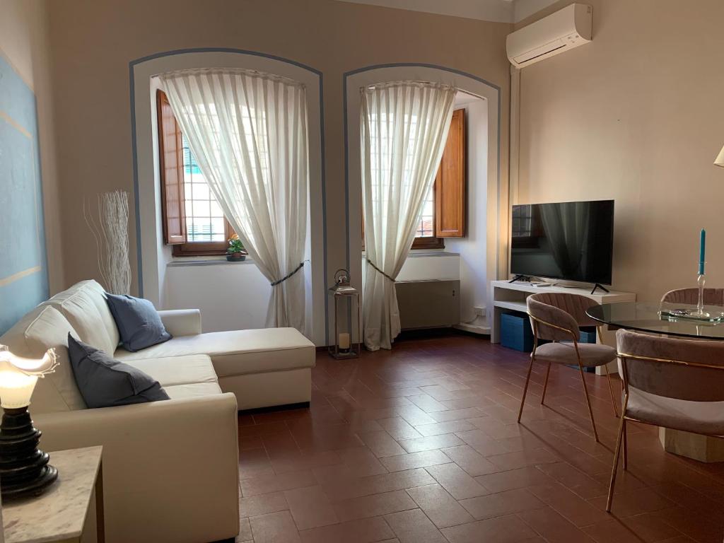 Piazza della Signoria Jewel apartment - Hizvo