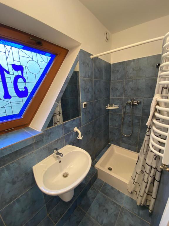 Dom Z Witrażami - 6