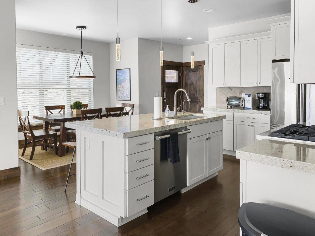 Black Rock Ridge home, Kamas (updated prices 2024)