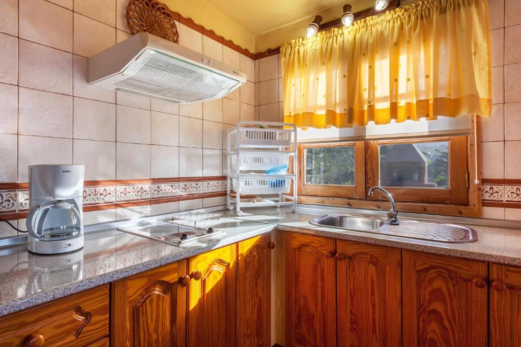 Kuchyňa alebo kuchynka v ubytovaní Casa Victor - Apartment Antonio