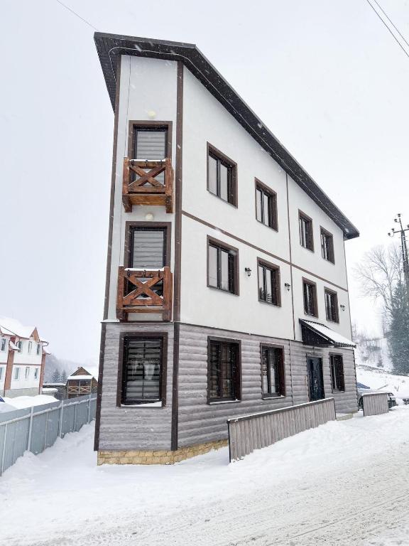 Budova, kde se hotel nachází