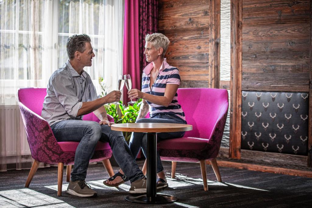 Hostia v ubytovaní Voralpenhotel Schmoller