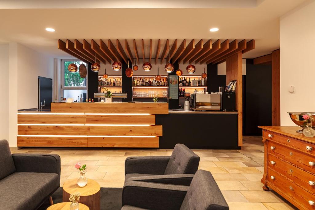Lounge nebo bar v ubytování Hotel Kübler