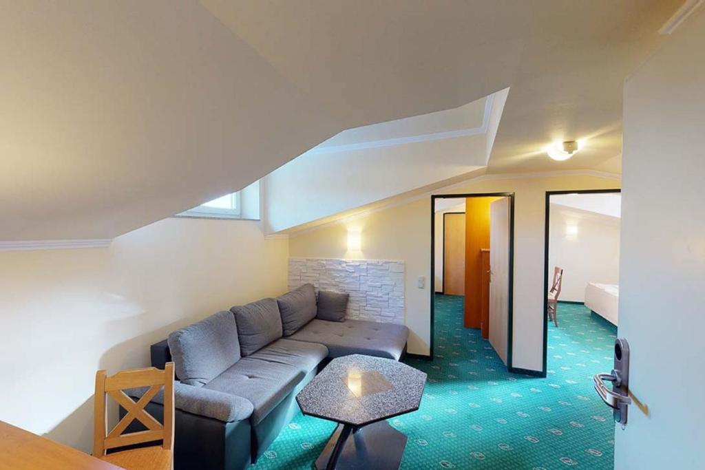 Posedenie v ubytovaní Voralpenhotel Schmoller