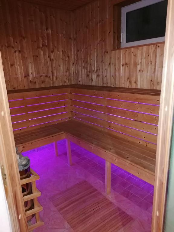 Fotografie z fotogalerie ubytování Relax-Apartment mit Sauna v destinaci Klagenfurt