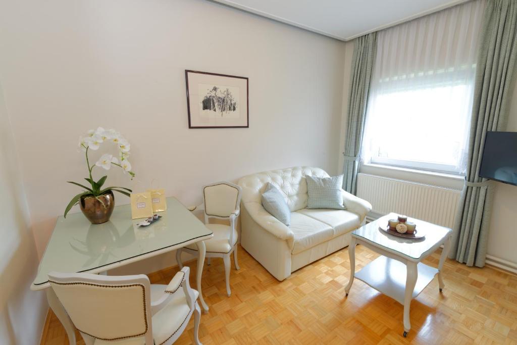 ApartHotel Vila Minka - Resim 42