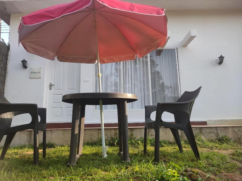Zahrada ubytování Silver Oak By Exuberance Stays (Independent Holiday Home)