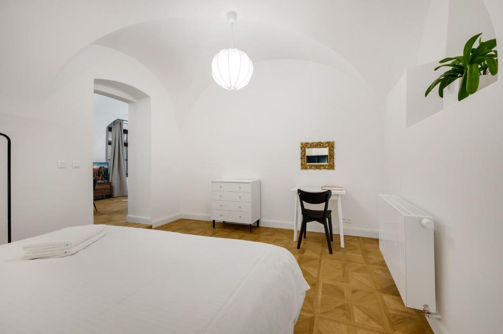 Palace Apartments - Apartamento De Una Habitación 102
