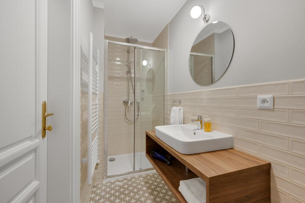 Palace Apartments - Resim 34