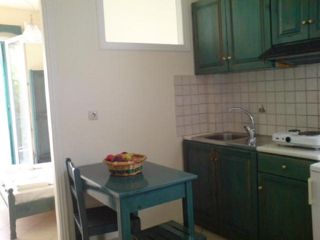 Odysseia Apartments - Apartamento De Um Quarto (2 Adultos + 1 Criança)
