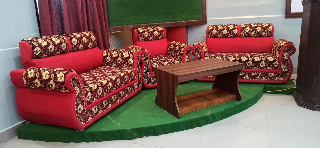 Posezení v ubytování Hotel Royal Chautari, Butwal