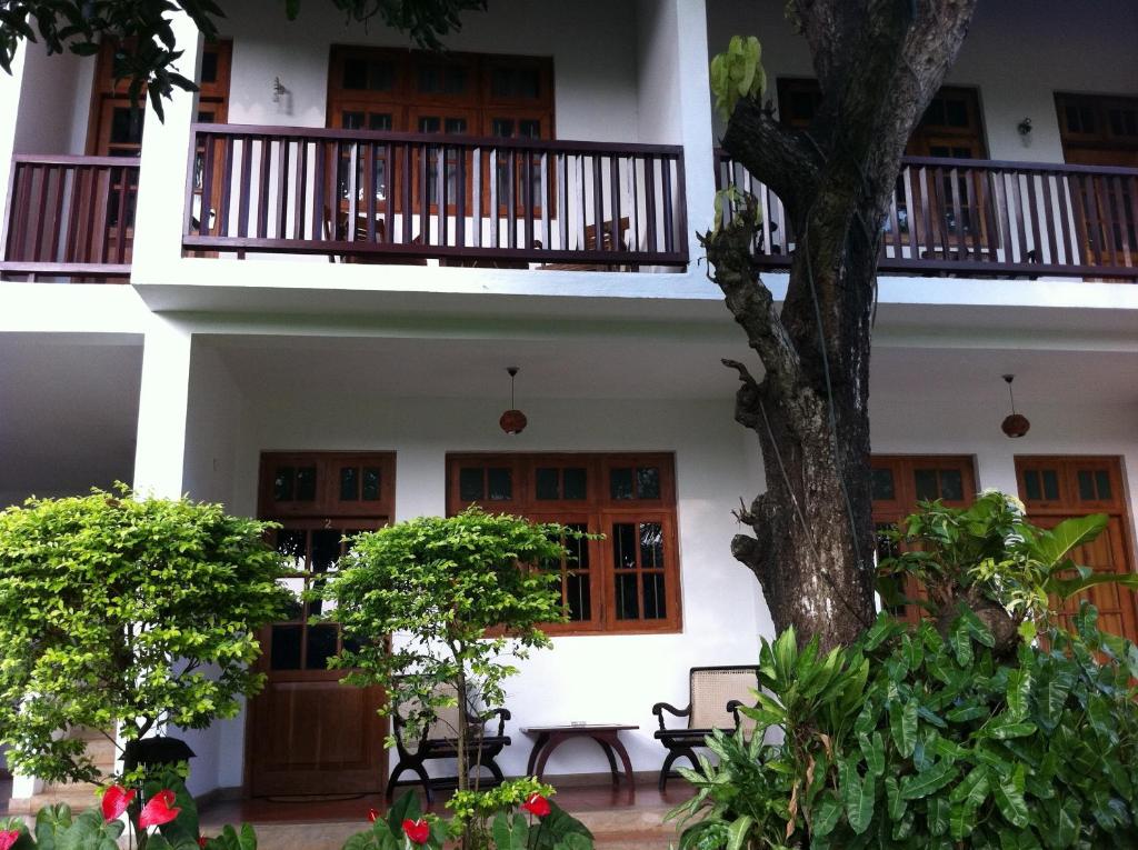 Little Paradise Tourist Guest House and Holiday Home - 16