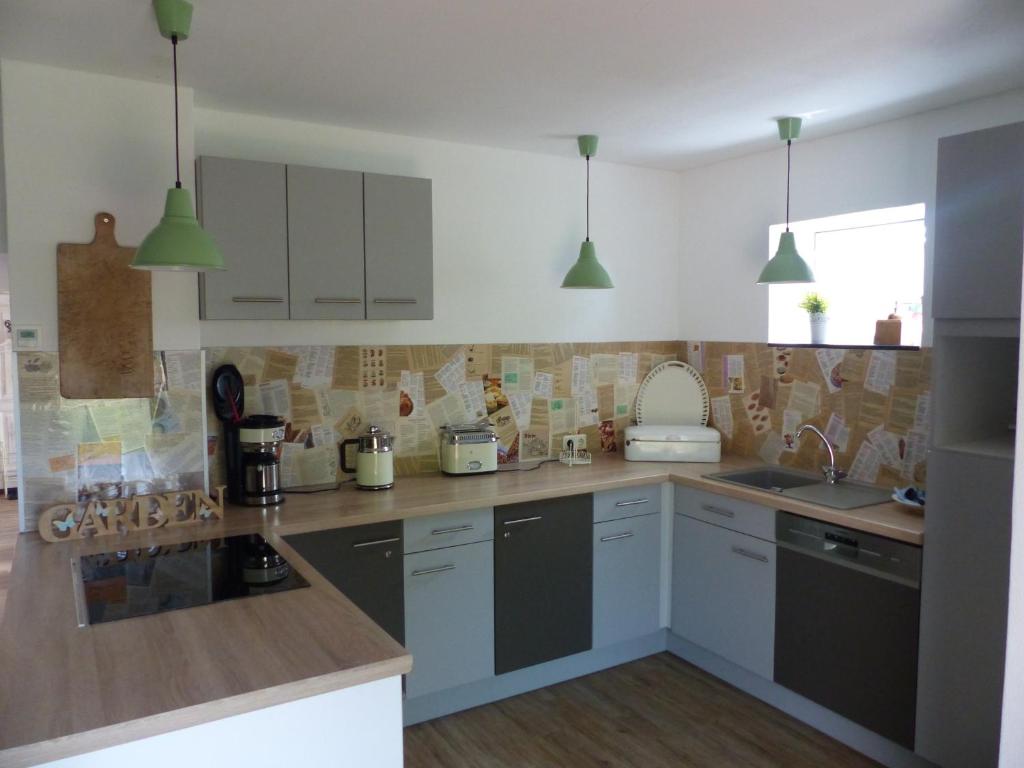 Kuchyň nebo kuchyňský kout v ubytování Ferienhaus Arendsee