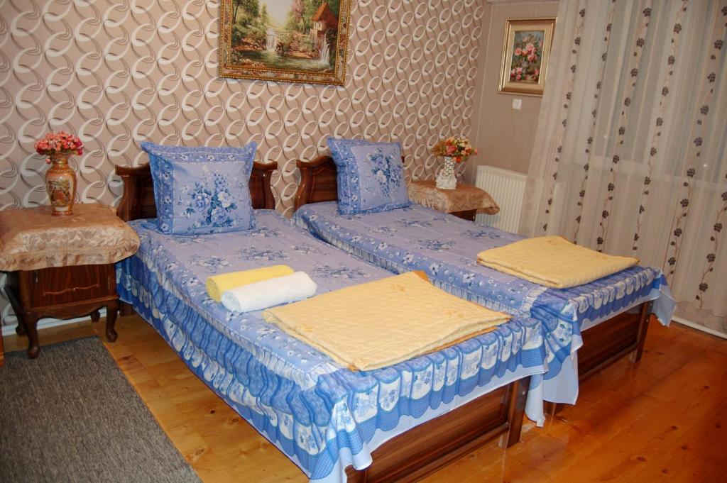 Postel nebo postele na pokoji v ubytování Excellent Hostel Kutaisi