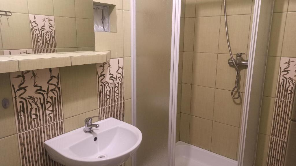 Dom na Górce - Habitación Triple Con Balcón