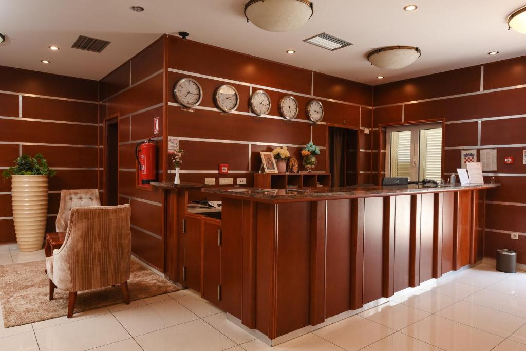 Galerija fotografija objekta Family Hotel Zanè u Pagu