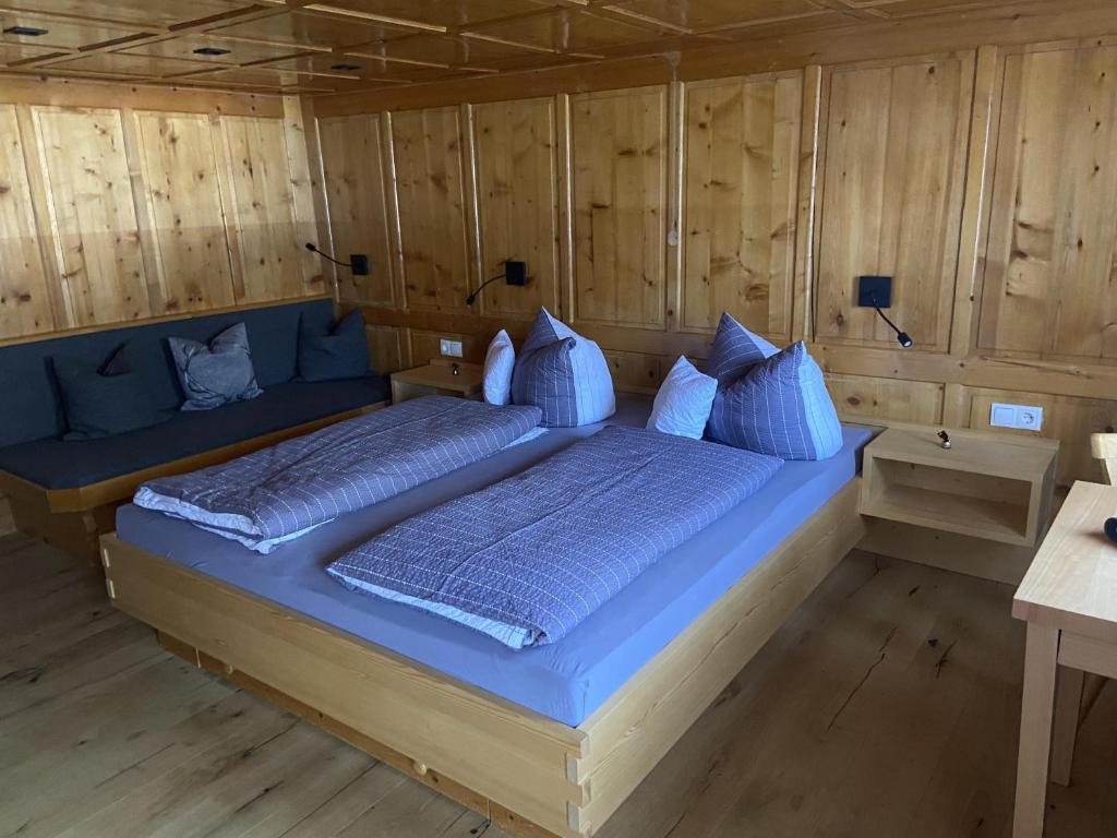 Postel nebo postele na pokoji v ubytování Haus Saler