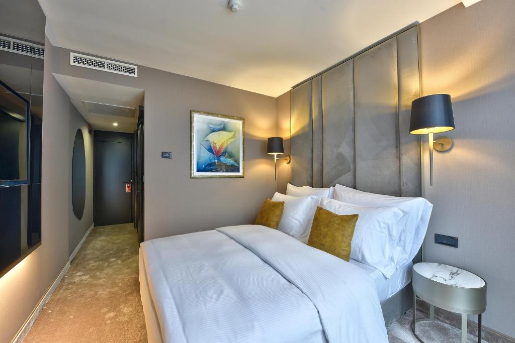 Grand Hotel Adriatic - 2