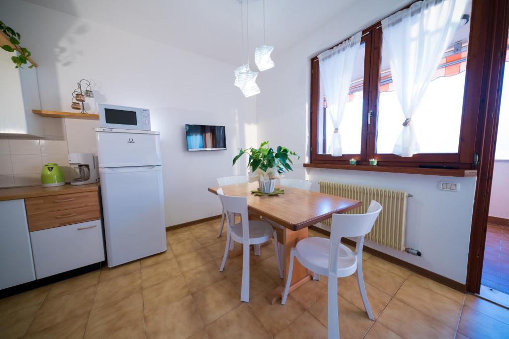 Kuchnia lub aneks kuchenny w obiekcie Peler Beth's House