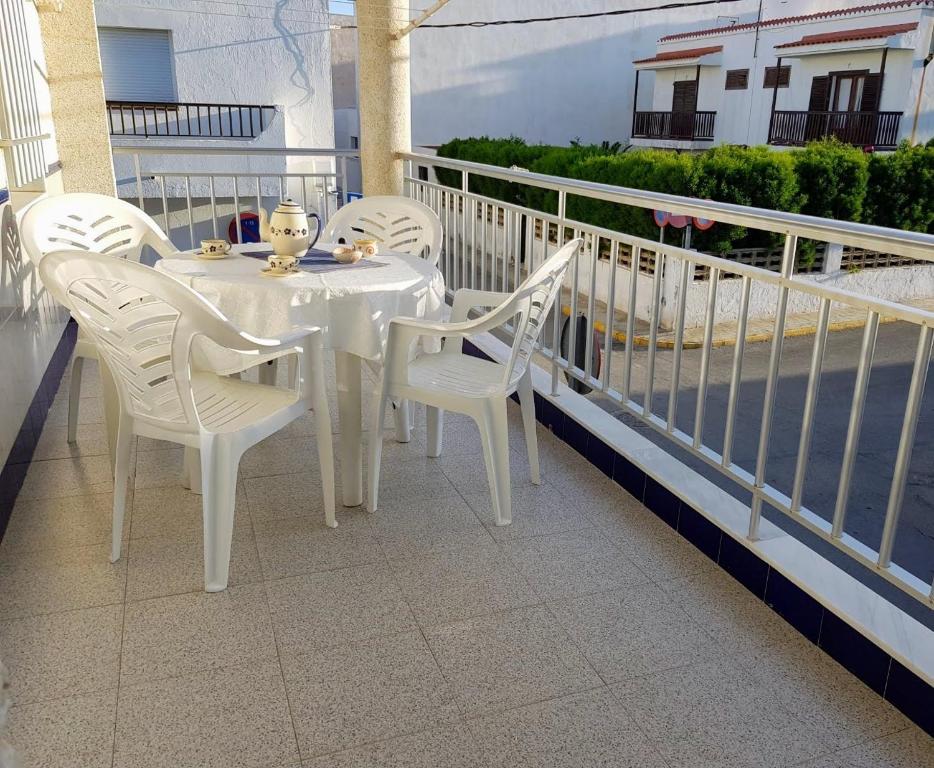 Balkón alebo terasa v ubytovaní Apartamentos Bajel