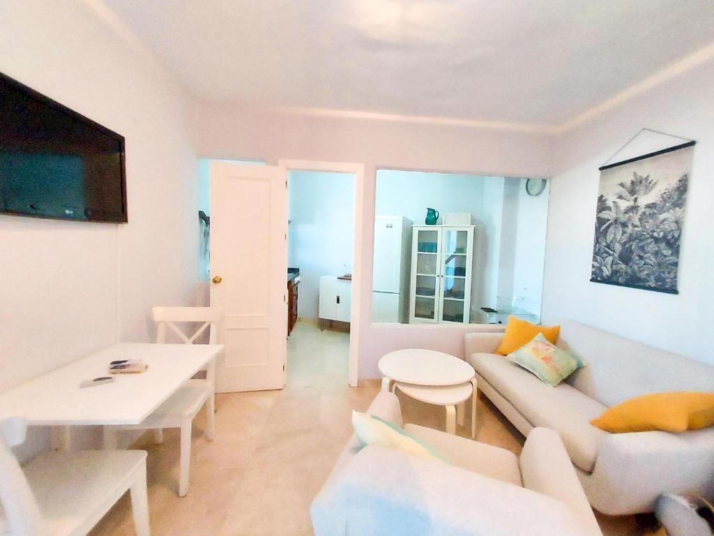 ATICO DUPLEX ALAMEDA de HERCULES GRAN TERRAZA, Sevilla ...