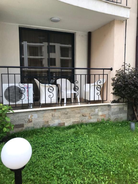 Zahrada ubytování Vacation Apartment at Sunny Beach
