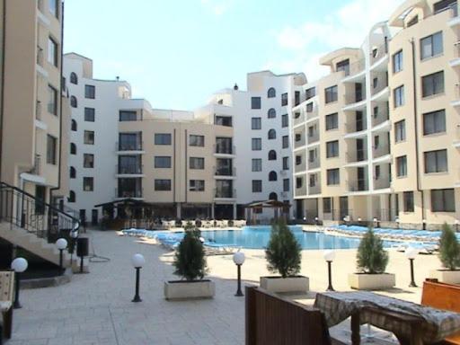 Bazén v ubytování Vacation Apartment at Sunny Beach nebo v jeho okolí