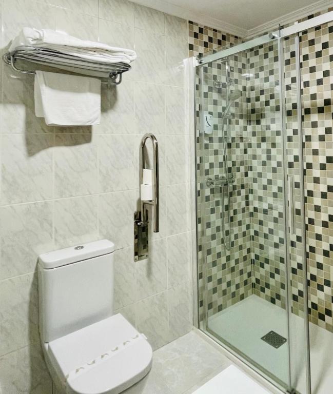 Koupelna v ubytování Hotel Yerri