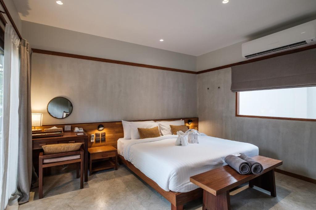Banana Fan Sea Resort - Standard Double Or Twin Room With Balcony