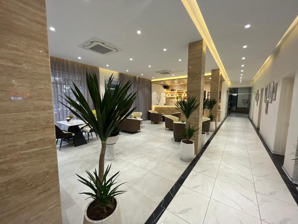 Vstupní hala nebo recepce v ubytování Mango Hotel - Ha Noi Railway station