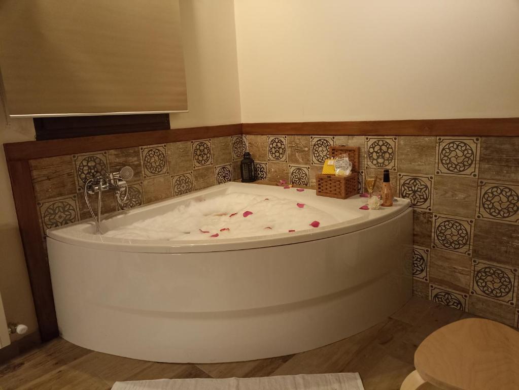 Jacuzzi El Cascanueces - Casa Rural Salamanca