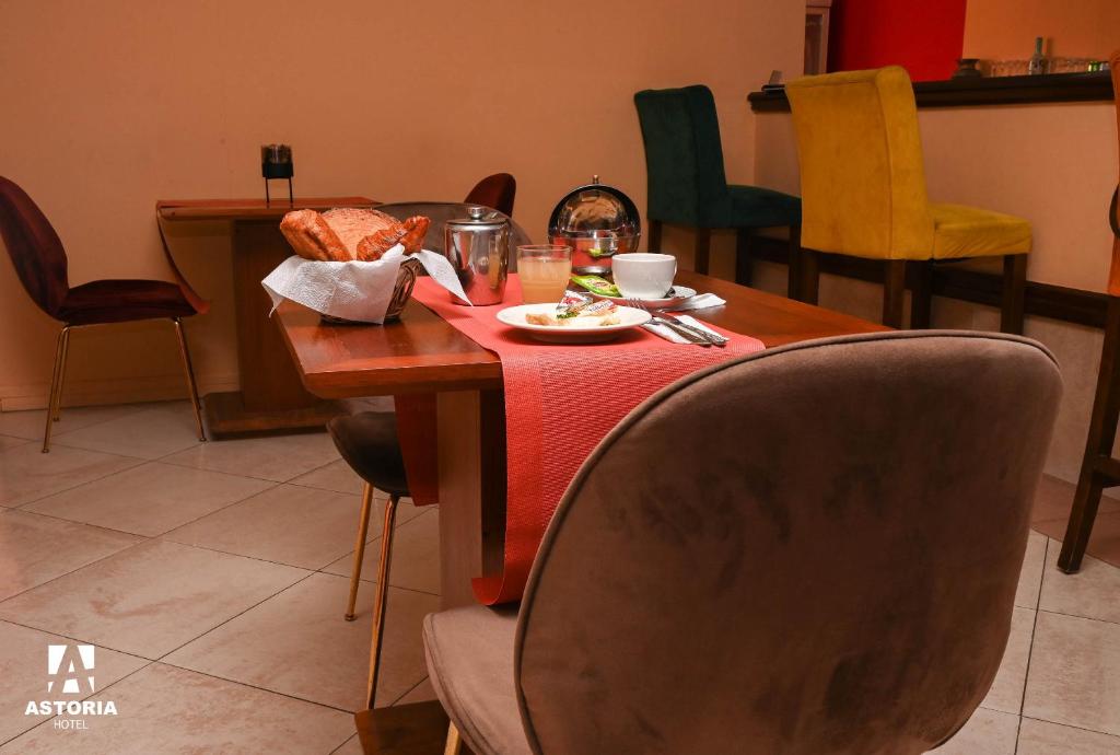 Hosté ubytování Hotel Astoria