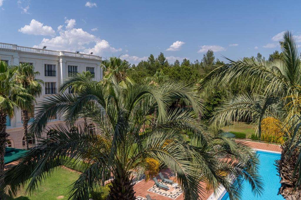 IC Hotels Airport - 6