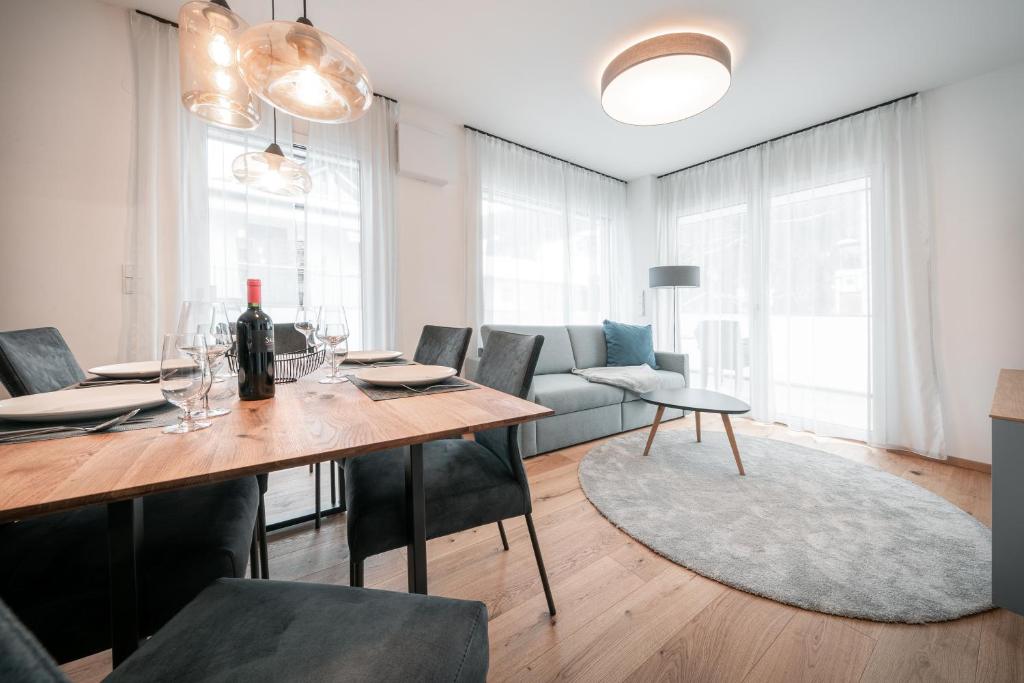 Posezení v ubytování Das Conrad by Schladming-Appartements