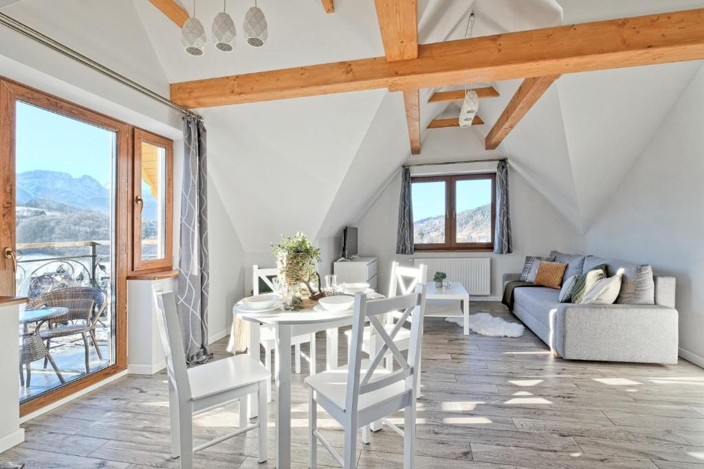 Posedenie v ubytovaní Apartamenty Maciejka Odkryj Zakopane