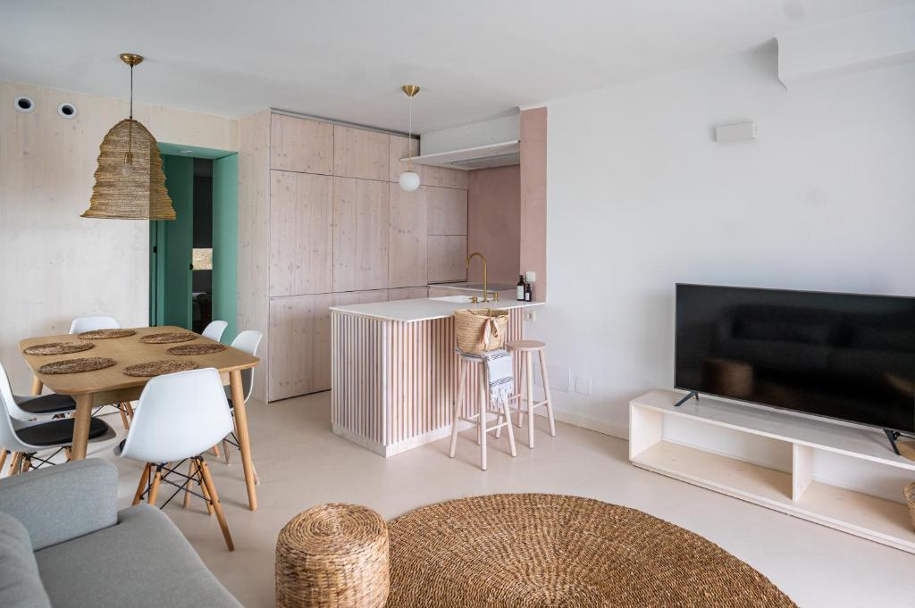 JUST EXPERIENCE MALLORCA - 1 Piso B -Two-Bedroom Apartment With Sea View