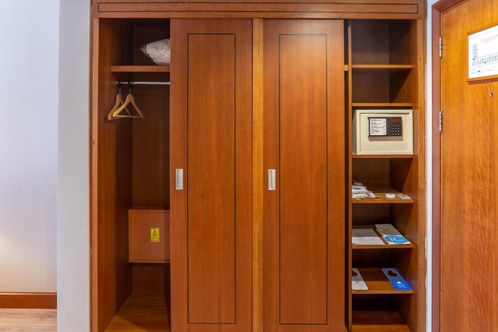 IC Hotels Airport - 14