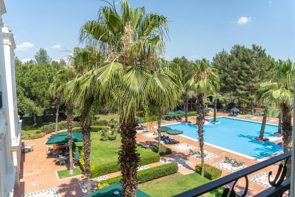 IC Hotels Airport - 12