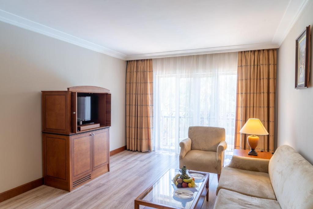 IC Hotels Airport - 17