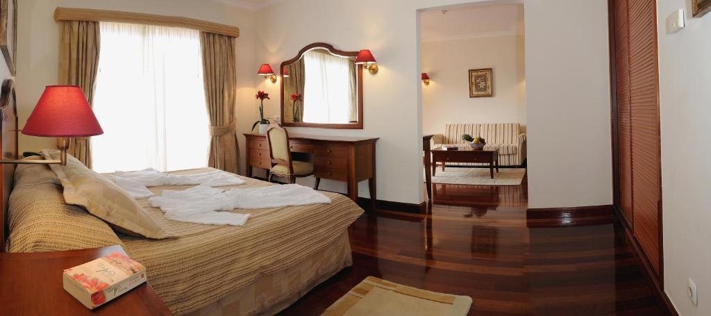 
Junior Suite with Sea View
