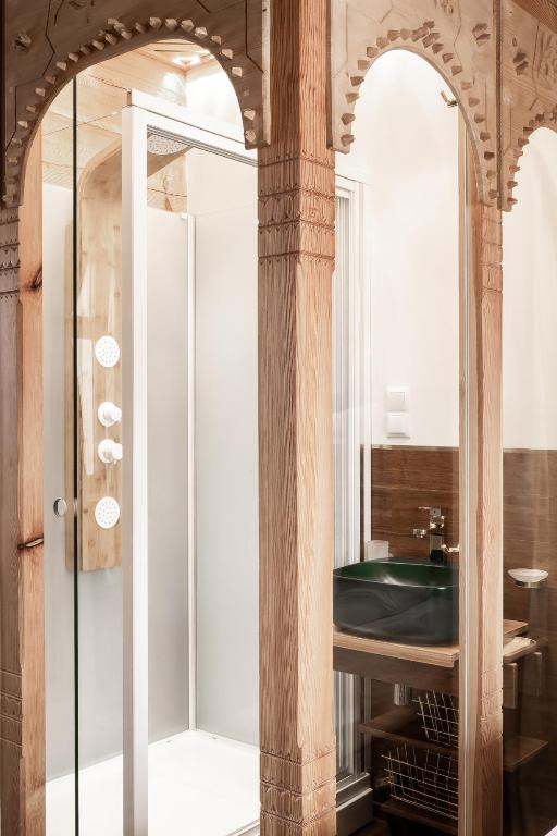 Villa Milimani - stuletnia, folk & butique, adults only - 7